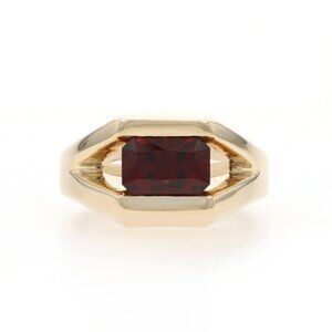 Yellow Gold Garnet Men's Ring - 14k Rectangular 2.20ct Solitaire